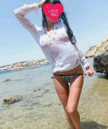 Стремлюсь создавать незабываемые эмоции и удовлетворить самые глубокие фантазии. Готова подарить тебе нежность и воплотить все твои мечты в реальность. Опыт и экспертность в сфере интимных удовольствий позволят нам окунуться в мир наслаждения. Предлагаю широкий спектр услуг для достижения экстаза. Снимаясь на фото демонстрирую мои изысканные формы. Мои клиенты в Москве всегда возвращаются ко мне снова и снова. Расслабься, доверься мне, и я подарю тебе горячие моменты, которые будут запоминаться на всю жизнь. 💋🔥 4175, 23 года